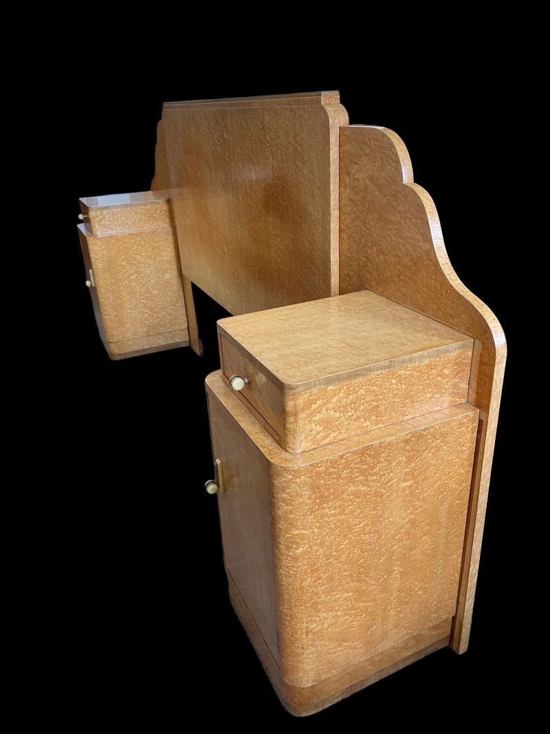 Art Deco Headboard and attached Bedside Cabinets by Harry and Lou Epstein - Image 4