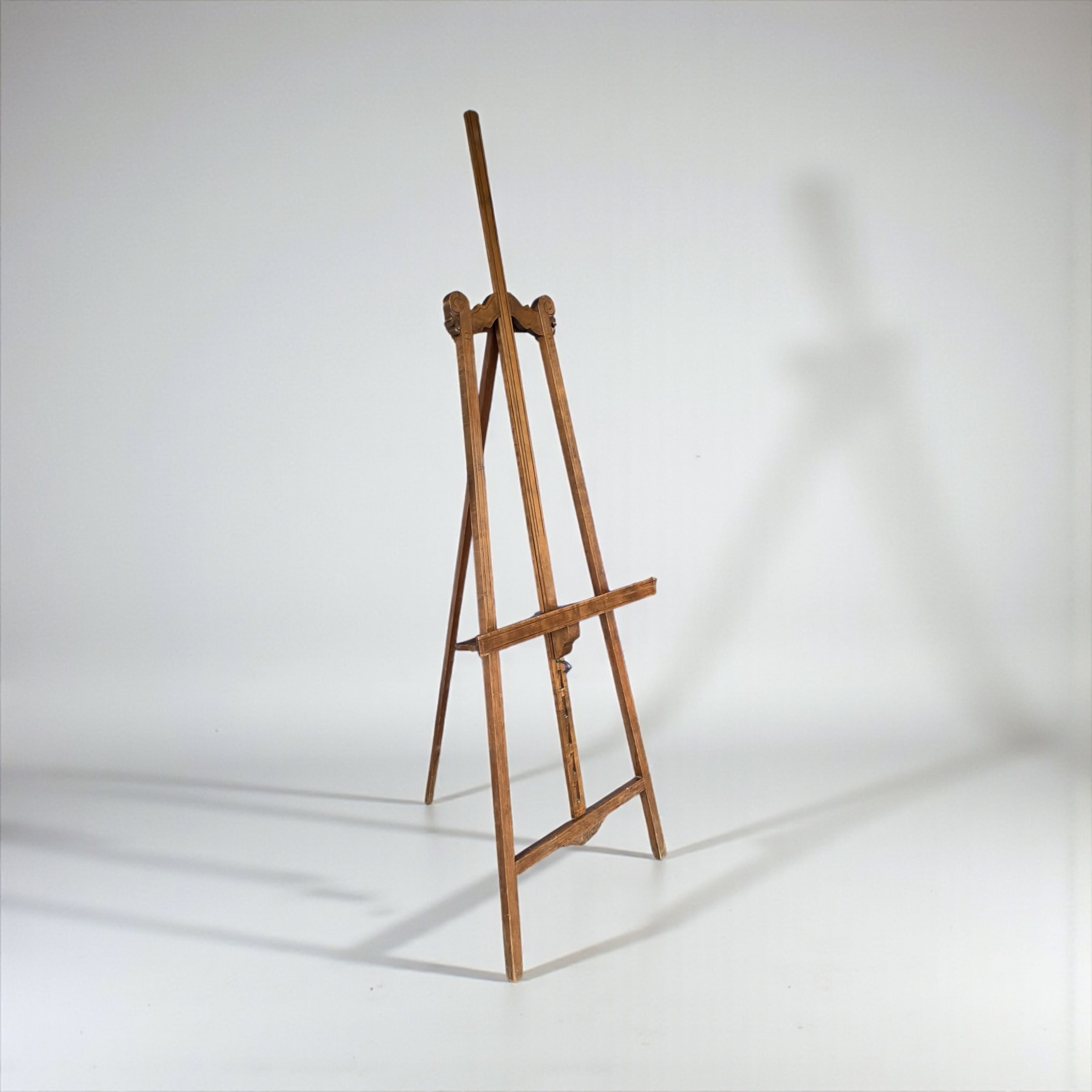 Edwardian Artist/display Easel