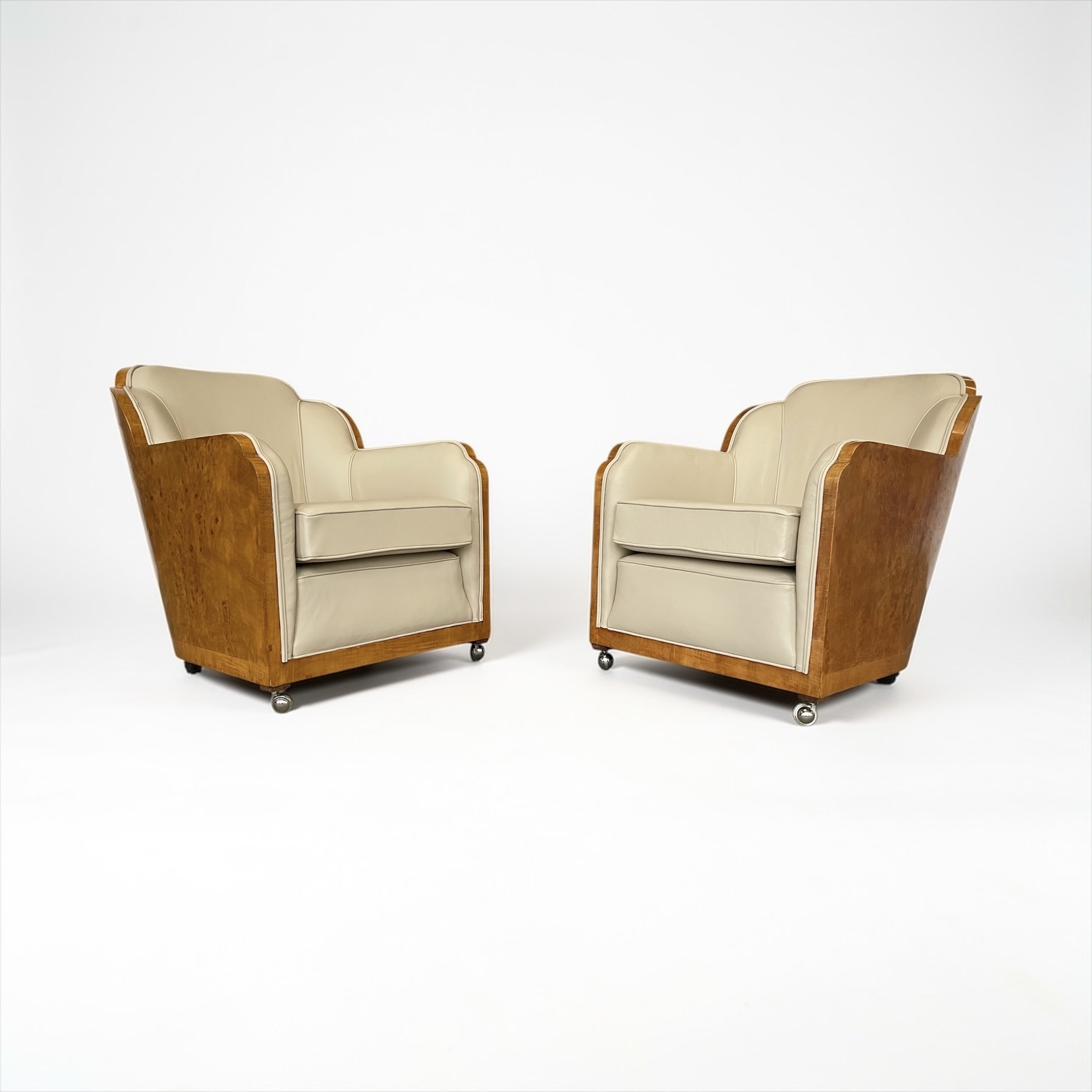 A Fine Pair Of Art Deco Lounge Chairs By Harry And Lou Epstein