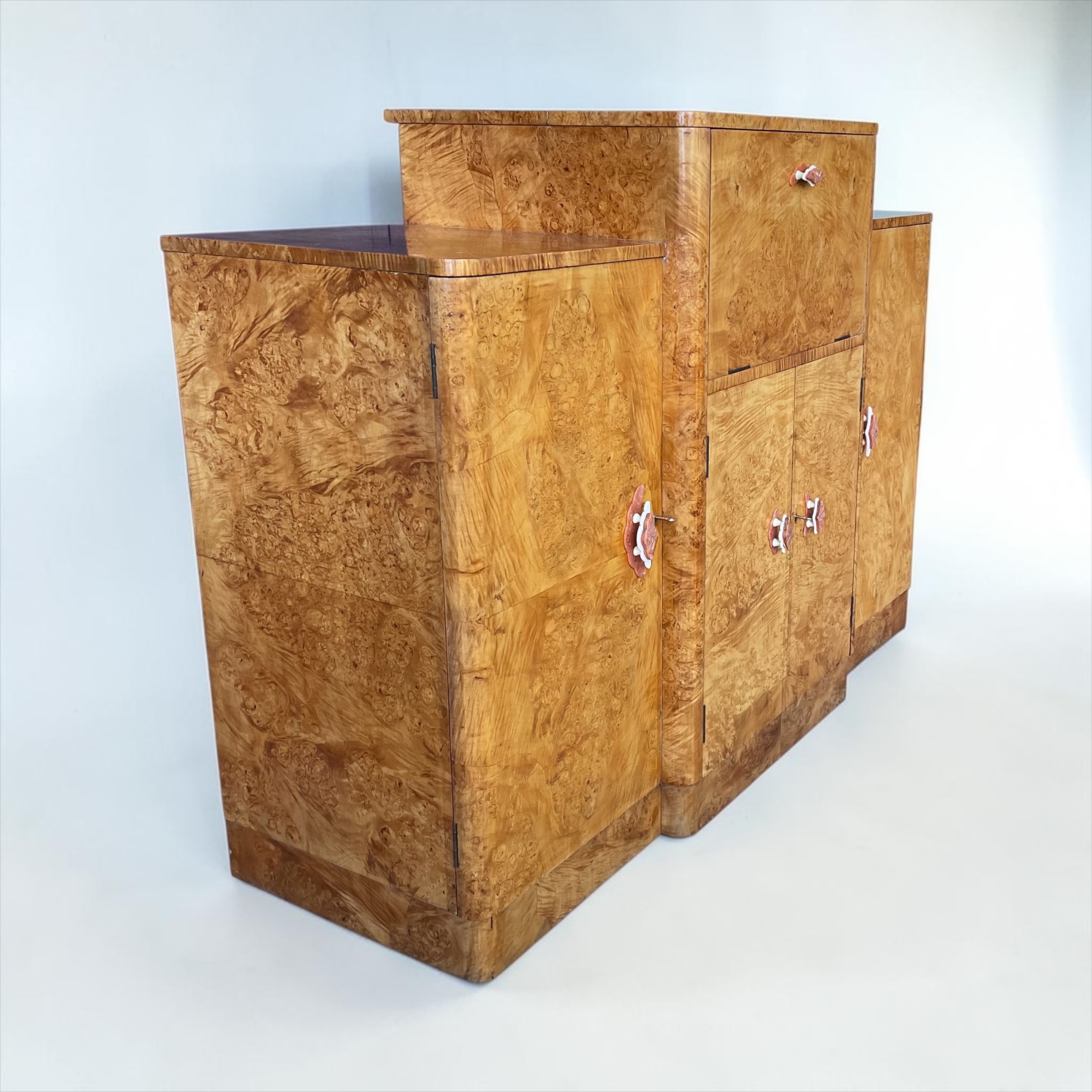 Fine Art Deco Cocktail Cabinet