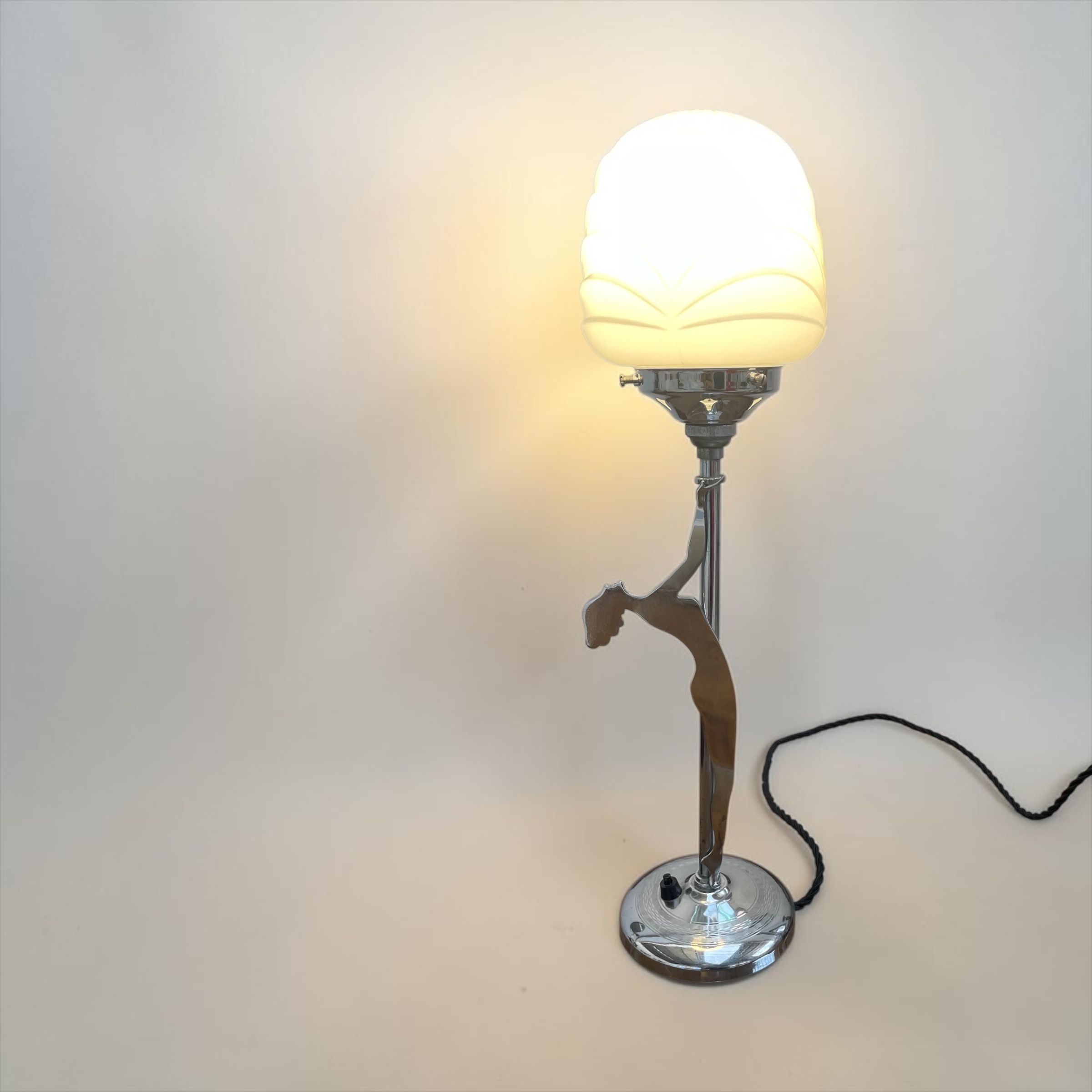 Art Deco Lady Lamp